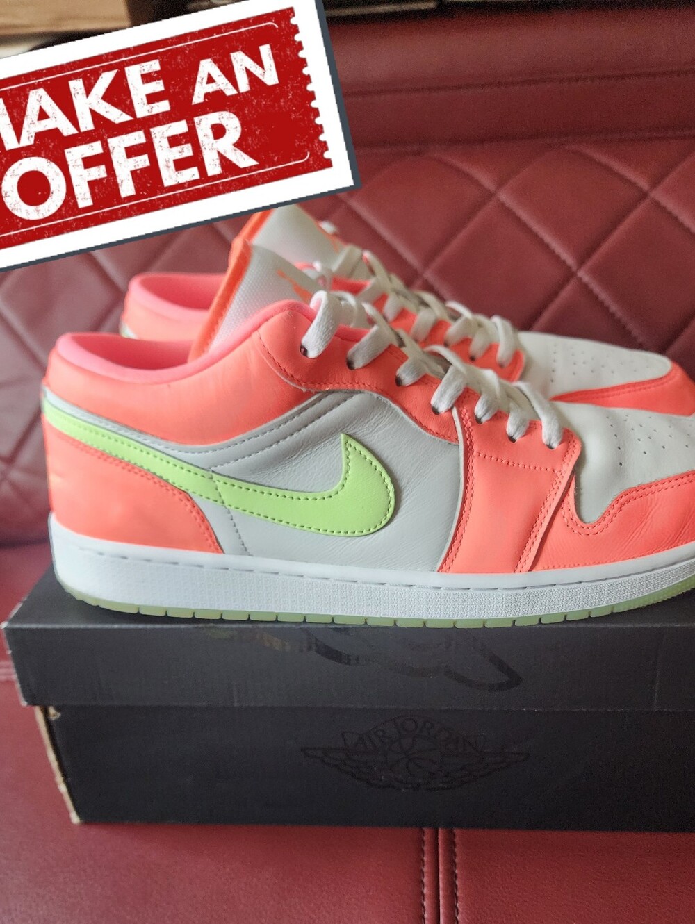 MENS AIR JORDAN 1 LOW SE - Size 13
